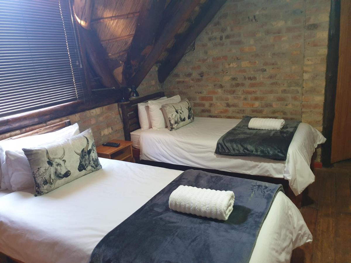 KwaMbonambi Marrob Lodge מראה חיצוני תמונה